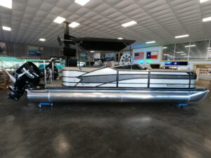 2023 Vanderbilt 700T for sale