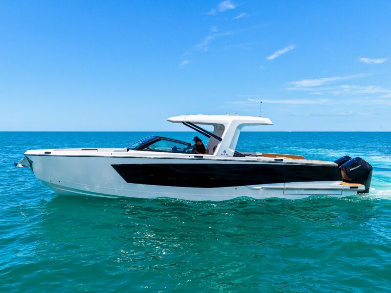 2024 Aviara AV40 OB