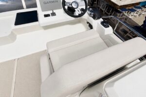 2024 Beneteau Antares 12 Fly for sale - photo 6