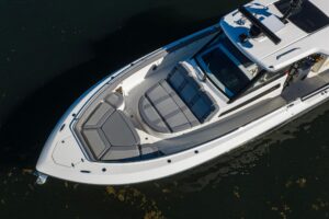 2024 Boston Whaler 42 OUTRAGE for sale - photo 4