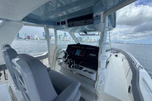 2024 Boston Whaler 420 Outrage for sale - photo 6
