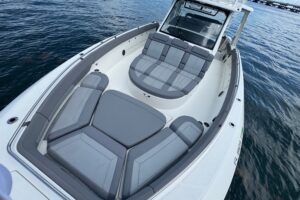 2024 Boston Whaler 420 Outrage for sale - photo 7
