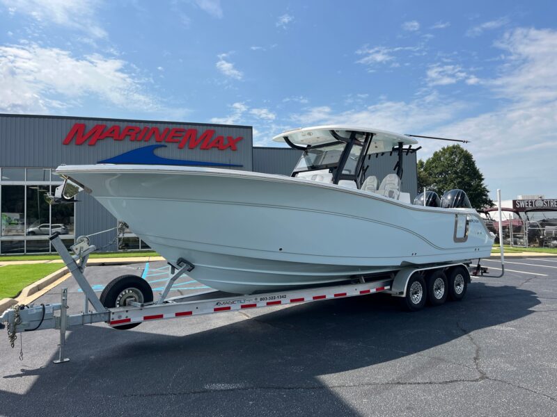 2024 Sea Fox 328 Commander