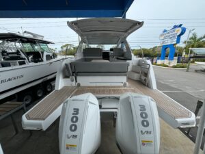 2024 Sealine S335V for sale - photo 5