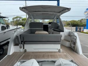 2024 Sealine S335V for sale - photo 6