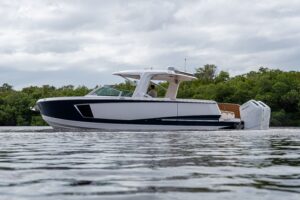 2025 Aviara AV40 OB for sale - photo 2