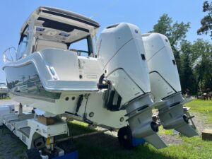 2025 Boston Whaler 325 Conquest for sale - photo 3