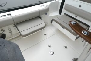 2025 Boston Whaler 365 Conquest for sale - photo 6
