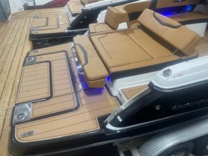 2025 Chaparral 307 SSX for sale - photo 8