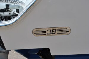 2025 Front Runner 39 Center Console for sale - photo 7