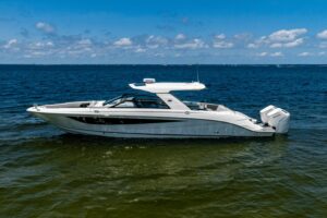 2025 Sea Ray SLX 400 Outboard for sale