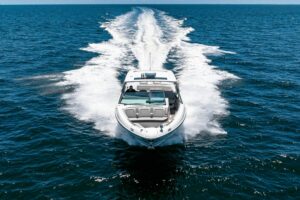 2025 Sea Ray SLX 400 Outboard for sale - photo 5
