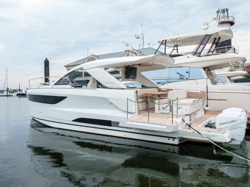 2026 Jeanneau DB/43 OB