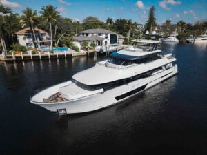 2026 Ocean Alexander 37L for sale - photo 2
