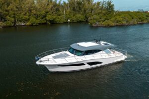 2026 Riviera 465 SUV for sale - photo 2
