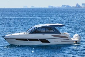 2026 Valiatt 380 Bowrider for sale - photo 2