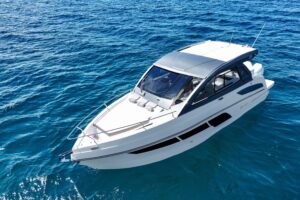 2026 Valiatt 380 Bowrider for sale - photo 2