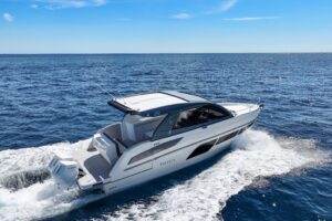 2026 Valiatt 380 Bowrider for sale - photo 4
