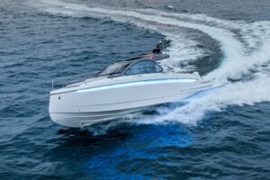 2027 Beneteau Gran Turismo 40 for sale - photo 4