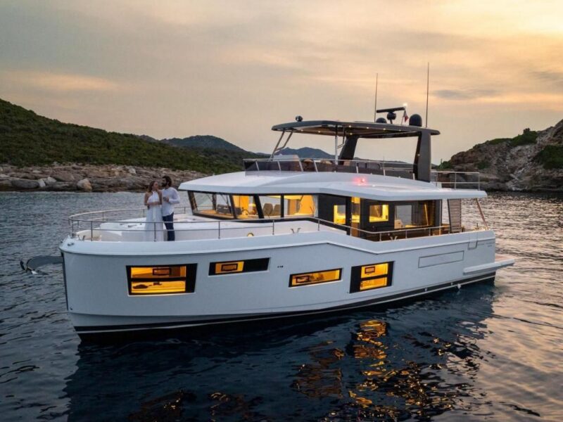 2027 Beneteau Grand Trawler 63