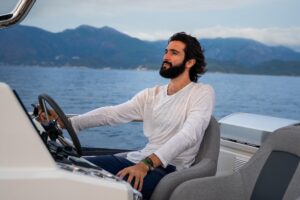 2027 Beneteau Grand Trawler 63 for sale - photo 4