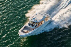 2027 Boston Whaler 350 Realm for sale - photo 7