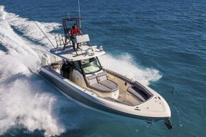 2027 Boston Whaler 360 Outrage for sale - photo 5