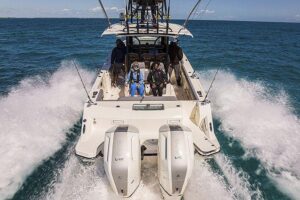 2027 Boston Whaler 360 Outrage for sale - photo 8