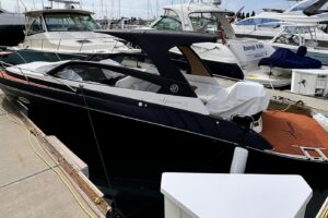2027 Hanover 305 for sale - photo 2