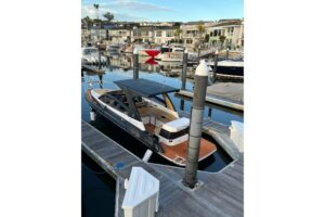 2027 Hanover 305 for sale - photo 3