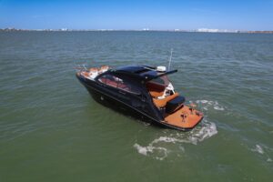 2027 Hanover 355 for sale - photo 3