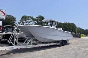 2027 Invincible 33 Catamaran for sale - photo 2