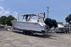 2027 Invincible 33 Catamaran for sale - photo 3