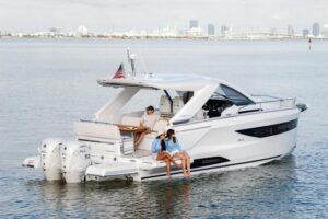 2027 Jeanneau DB/37 OB for sale - photo 4