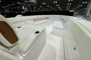 2027 Jupiter 380LS for sale - photo 3