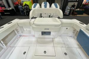2027 Jupiter 380LS for sale - photo 8