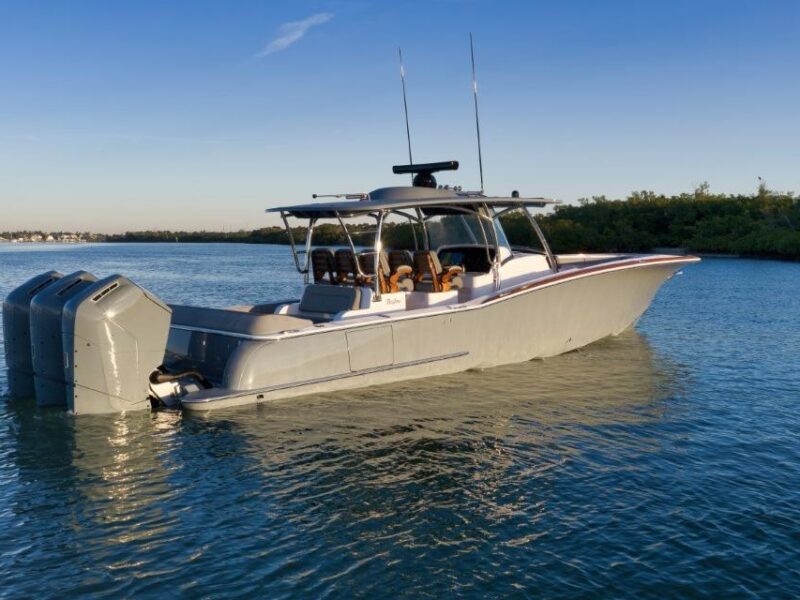2027 Mag Bay 43 CC