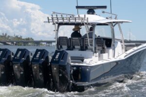 2027 Mag Bay 43 CC for sale - photo 4