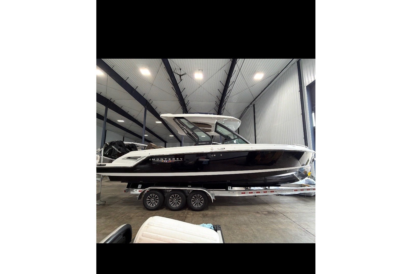 2027 Monterey Elite 30 OB for sale