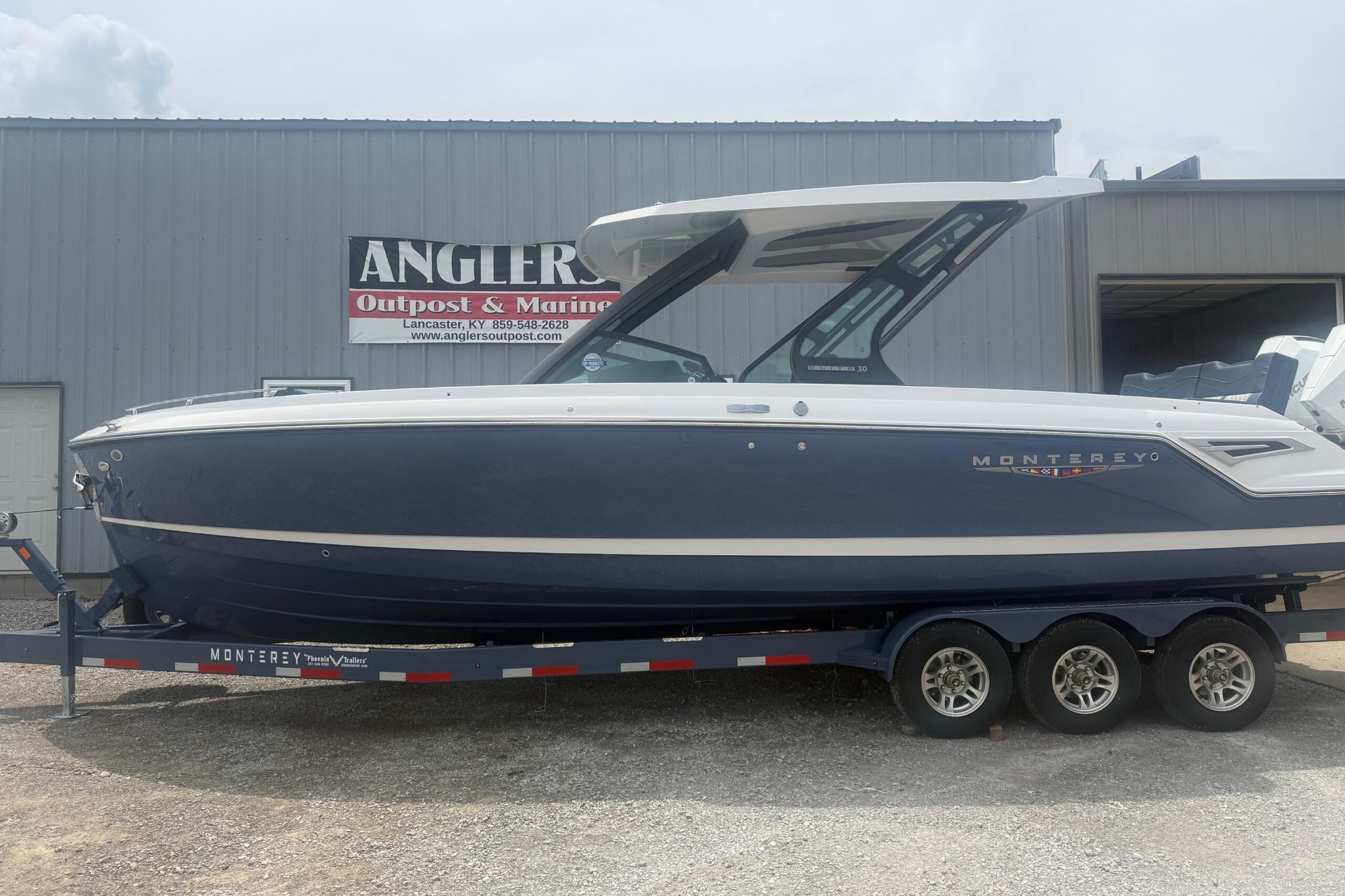 2027 Monterey Elite 30 OB for sale