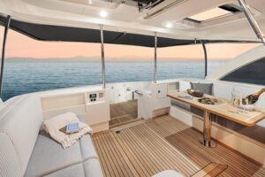2027 Riviera 465 SUV for sale - photo 8