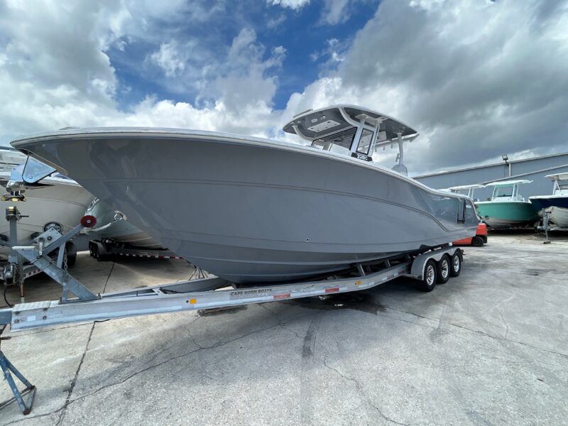 2027 Sea Fox 328 Commander