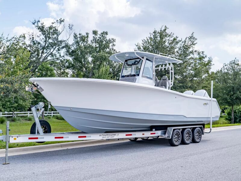 2027 Sea Hunt Gamefish 30CB