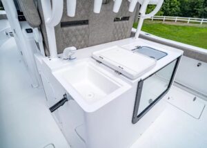 2027 Sea Hunt Gamefish 30CB for sale - photo 8