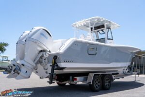 2027 Sea Hunt Ultra 305SE for sale - photo 2