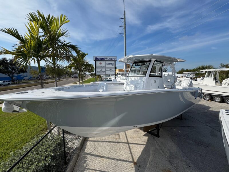 2027 Sportsman Open 302 Center Console