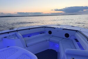 2027 Tidewater 330 CC Adventure for sale - photo 8